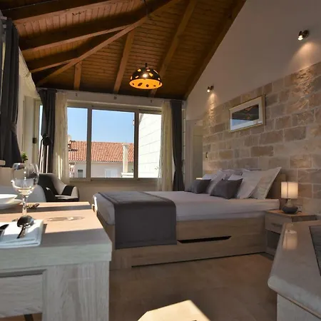 Apartment Apartments4you Supetar-the And Popular For Discovering The Island - Free Parking - 200 Meters From The Supetar