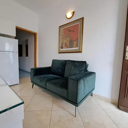 Apartments4you Supetar